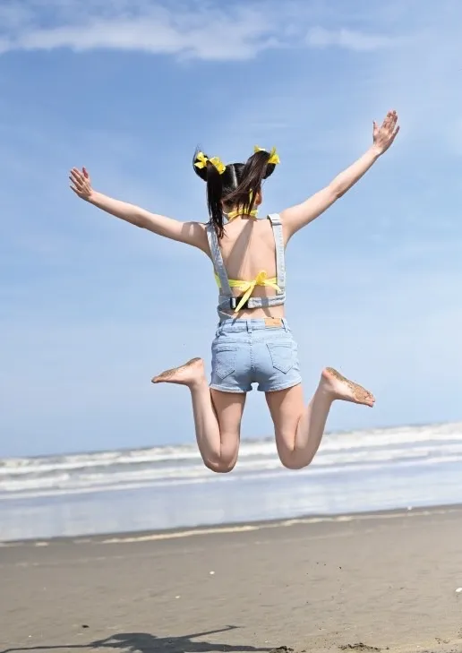 七沢みあ写真集『みあと夏』 - サムネイル 3