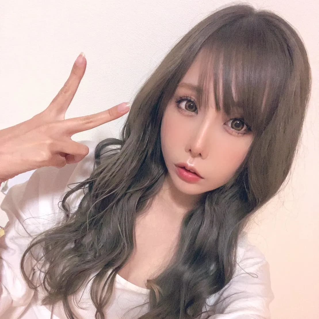 【稲森美優】サイン入りチェキ【CAショップ限定】