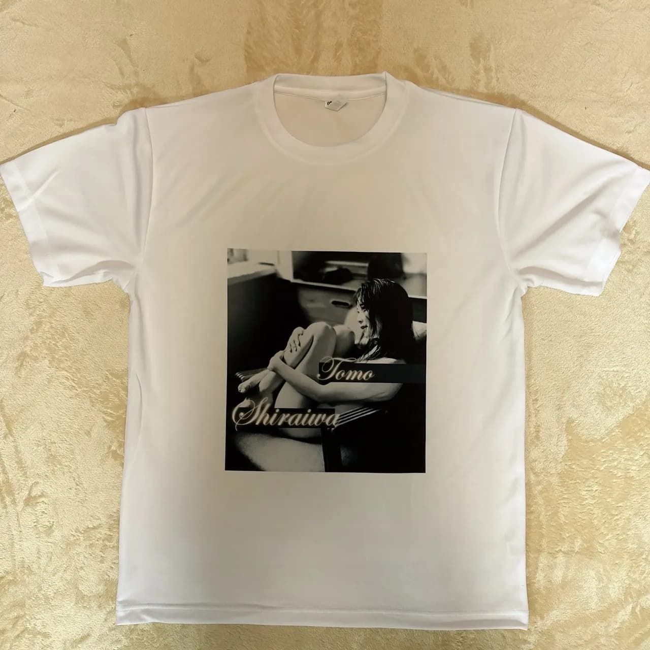 【白岩冬萌】Tシャツ【限定商品】