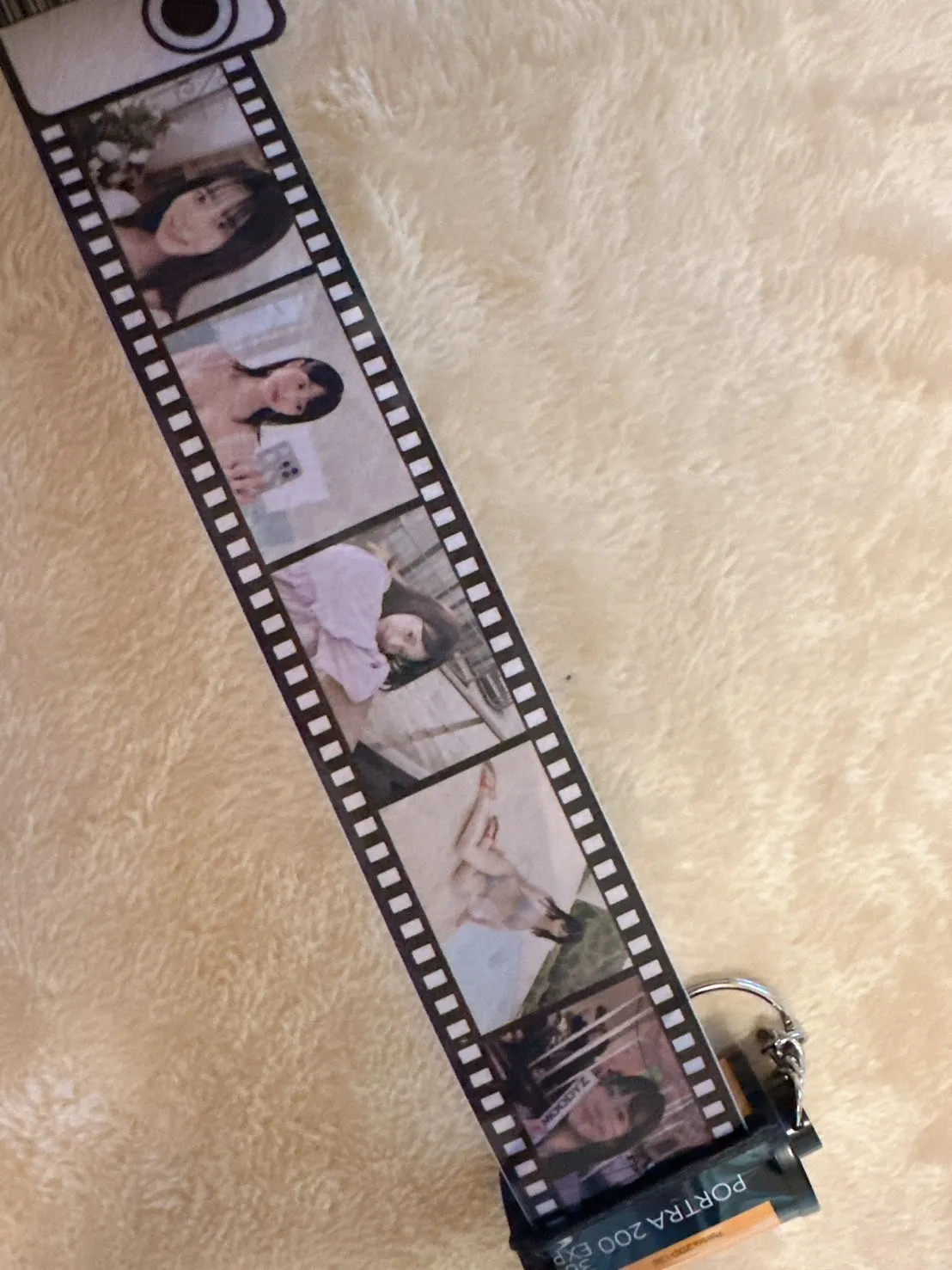 【白岩冬萌】フィルムキーフォルダー【限定商品】 - サムネイル 2