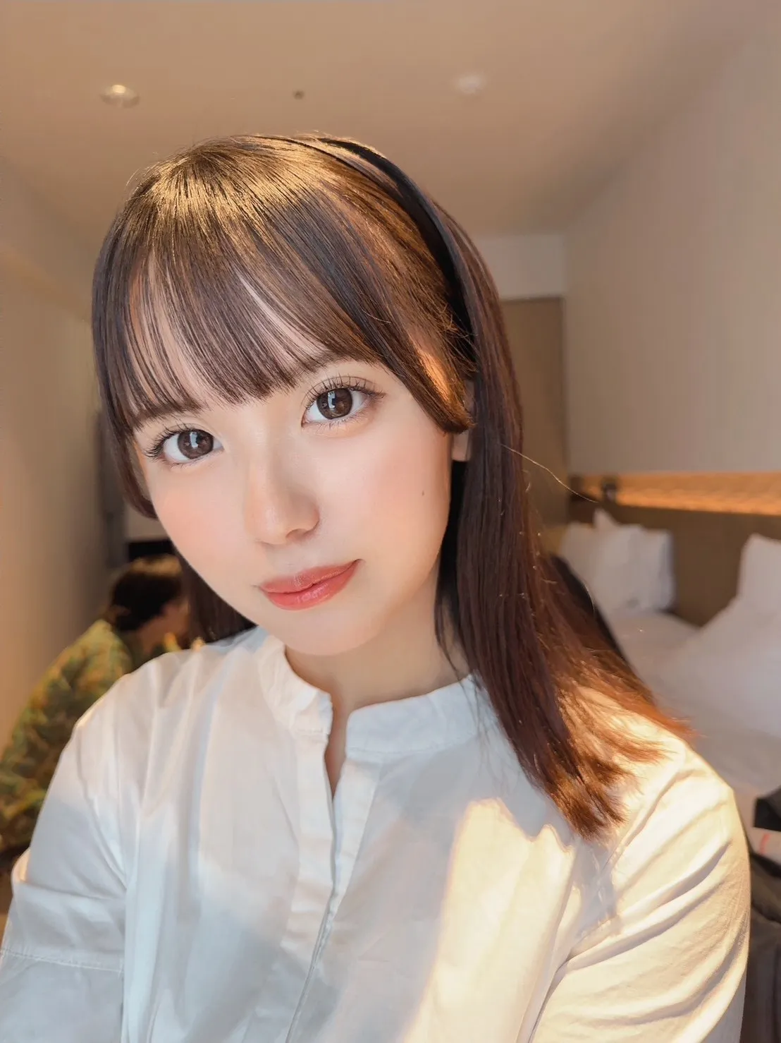 【渚あいり】A4生写真 厚手ラミネート加工防水 - サムネイル 3